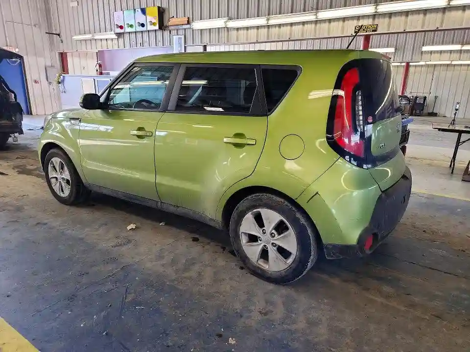 KNDJN2A29G7873958 2016 KIA SOUL-1