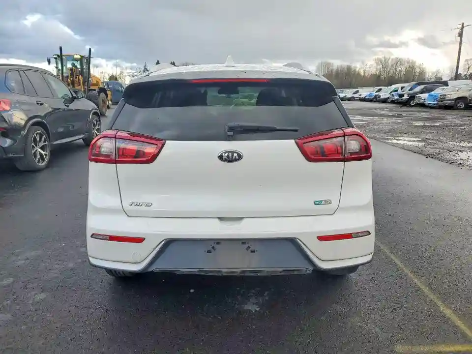 KNDCB3LC1J5204552 2018 KIA NIRO-5