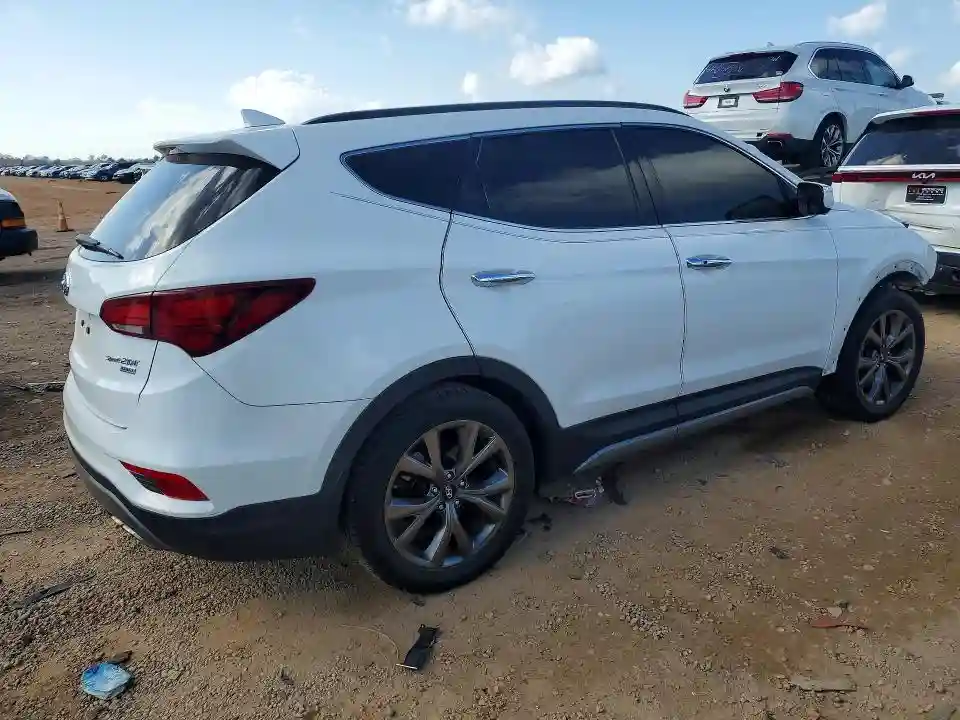 5NMZW4LA7JH064717 2018 HYUNDAI SANTA FE-2