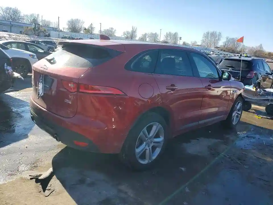 SADCL2BVXHA093306 2017 JAGUAR F-PACE-2