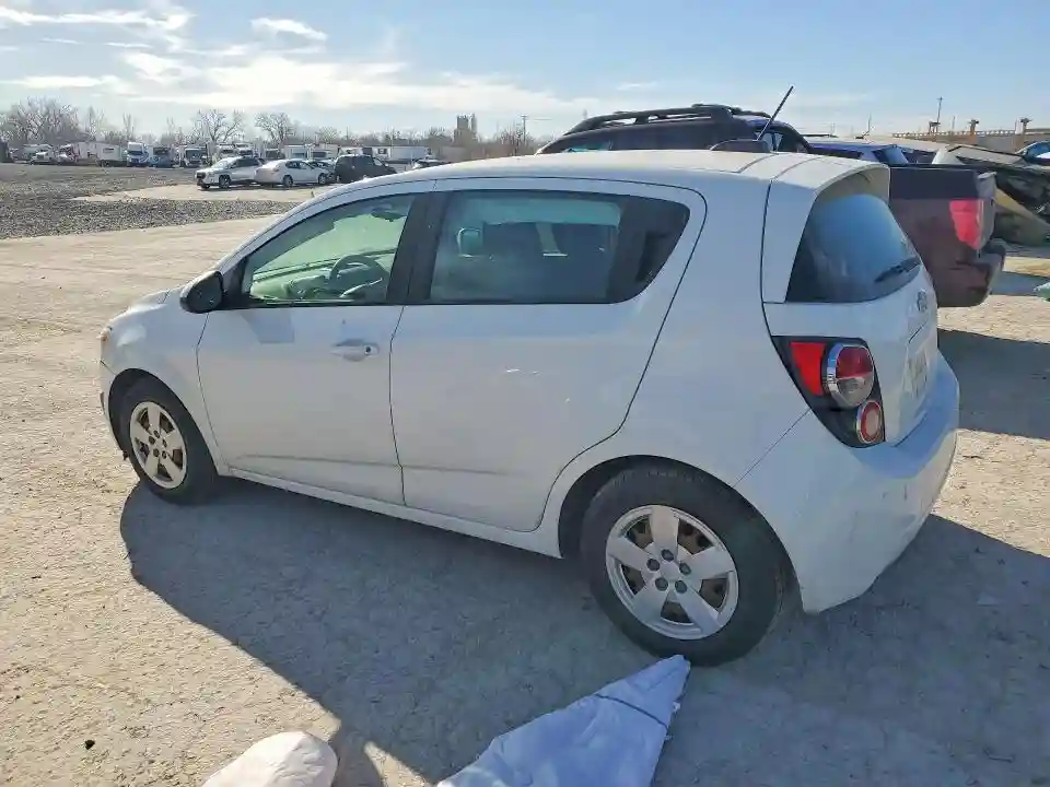 1G1JA6SH1F4207238 2015 CHEVROLET SONIC-1