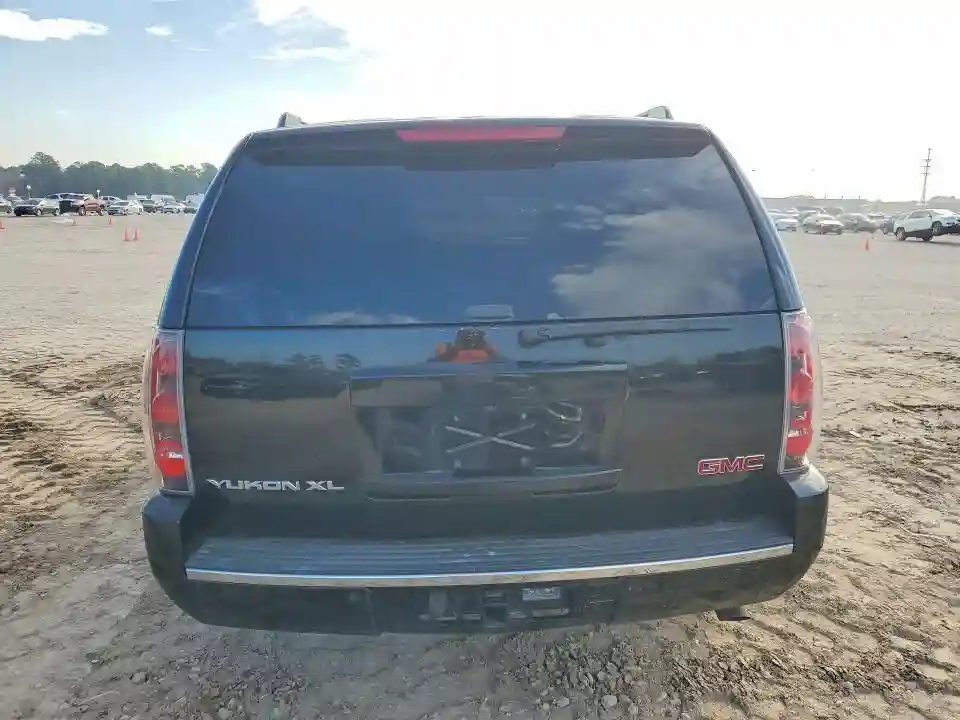1GKS1MEF2DR359821 2013 GMC YUKON-5