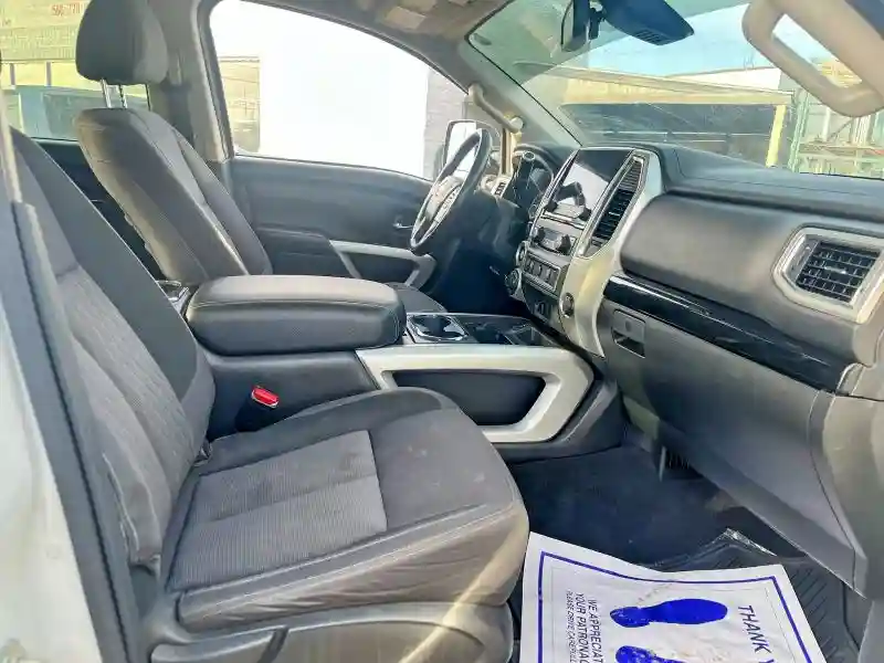 1N6AA1FB9LN511291 2020 NISSAN TITAN-4
