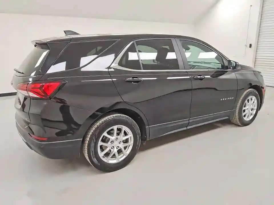 2GNAXKEV1N6102316 2022 CHEVROLET EQUINOX-2