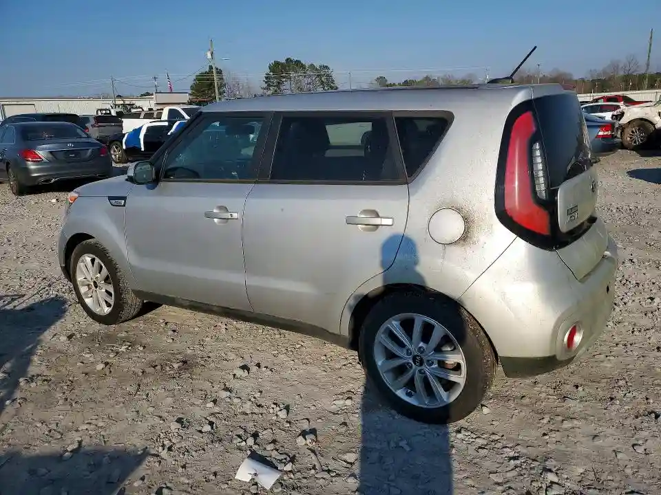 KNDJP3A59H7417163 2017 KIA SOUL-1