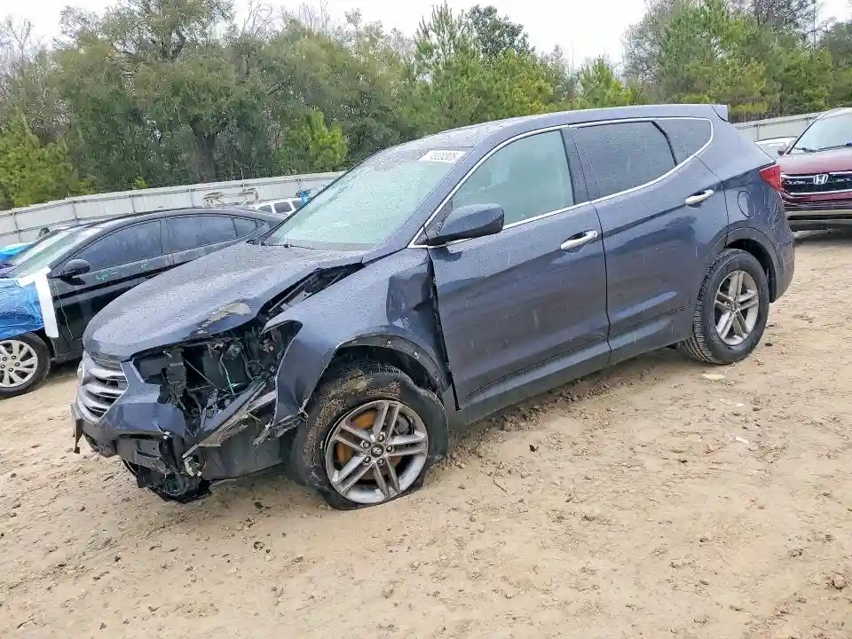 5NMZT3LB7JH062767 2018 HYUNDAI SANTA FE-0