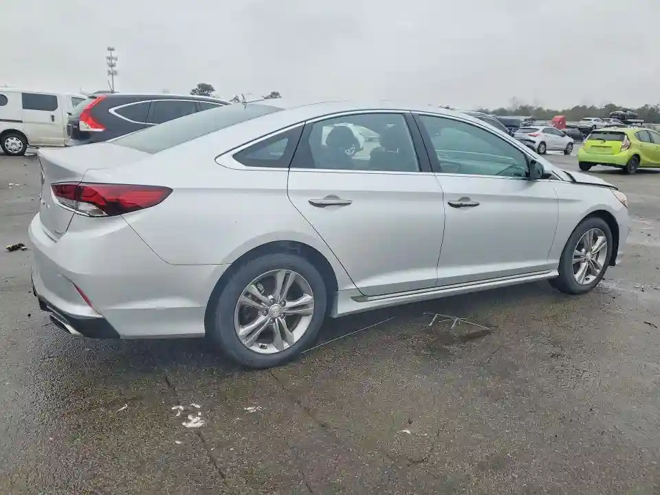 5NPE34AF9JH723776 2018 HYUNDAI SONATA-2