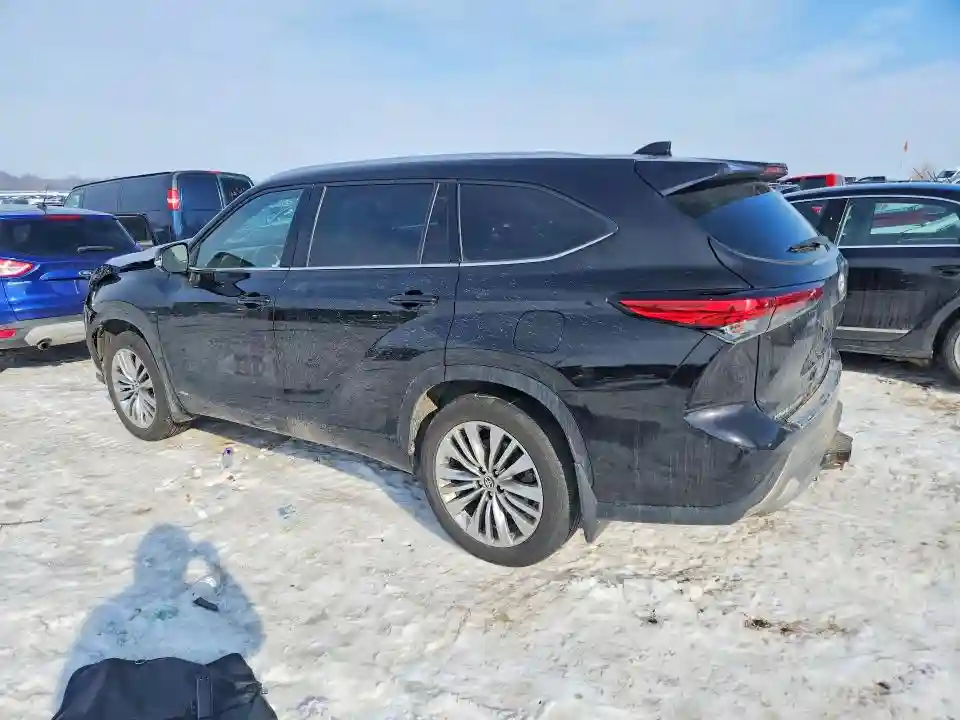 5TDEBRCH6NS101117 2022 TOYOTA HIGHLANDER-1