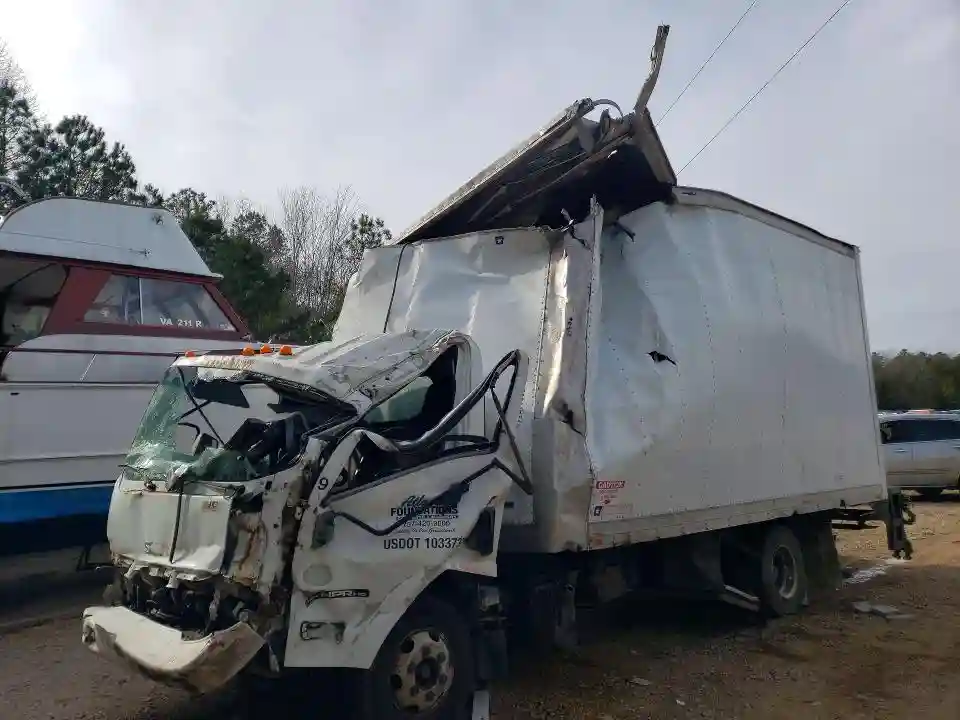 JALC4W160B7001777 2011 ISUZU NPR-0