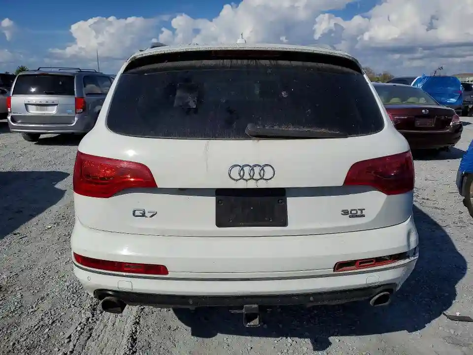 WA1LGAFE5FD001013 2015 AUDI Q7-5