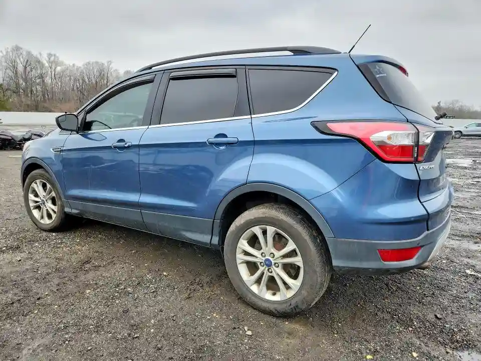 1FMCU0HD8JUC45224 2018 FORD ESCAPE-1