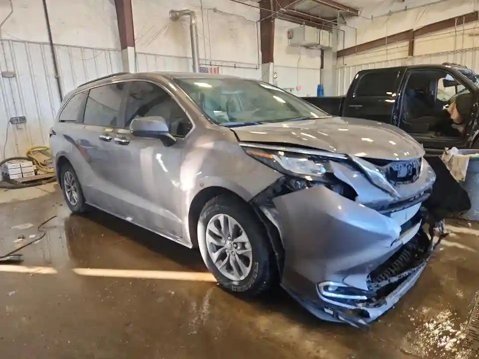 5TDYRKEC3NS103389 2022 TOYOTA ALL MODELS-3