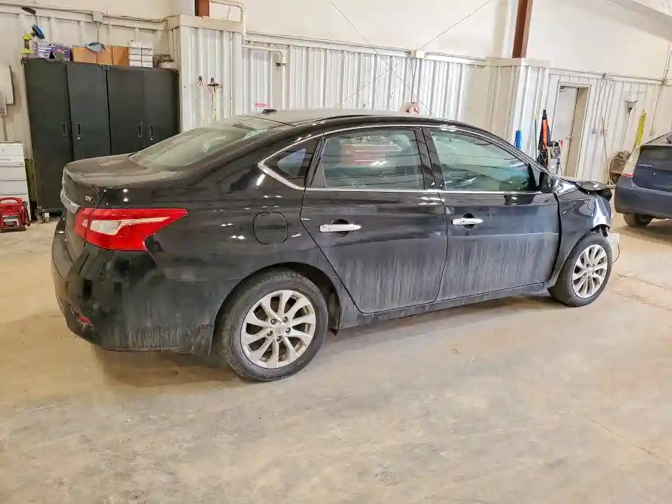 3N1AB7AP3JY271454 2018 NISSAN SENTRA SV-2