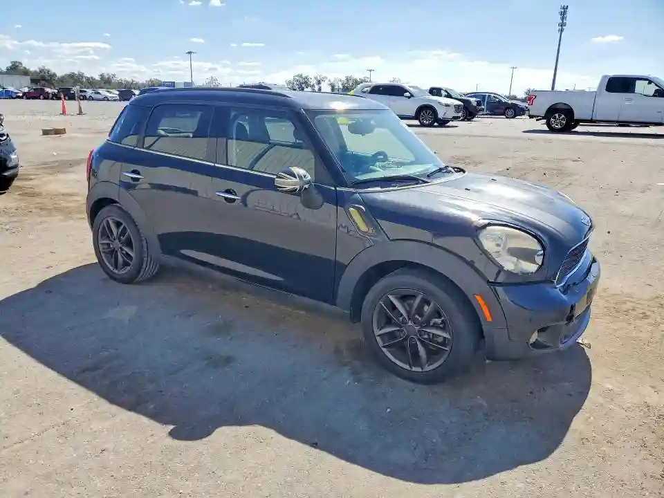 WMWZC3C59BWL78385 2011 MINI COOPER-3
