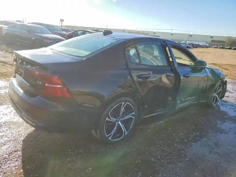 7JRL12FL4RG281264 2024 VOLVO S60-2