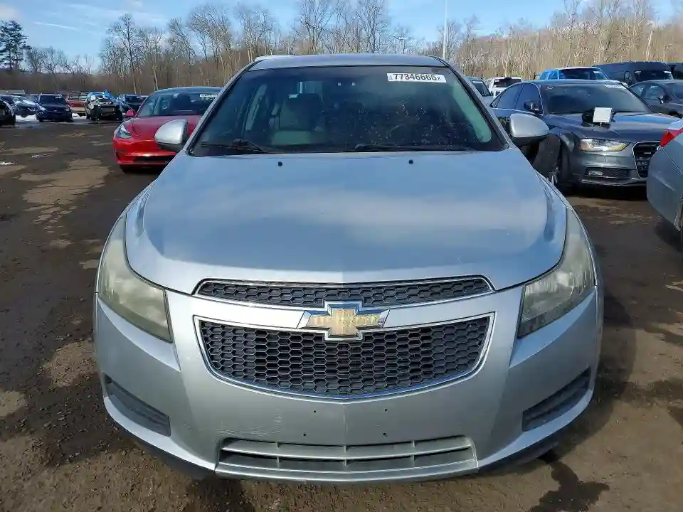 1G1PF5S92B7205165 2011 CHEVROLET CRUZE-4