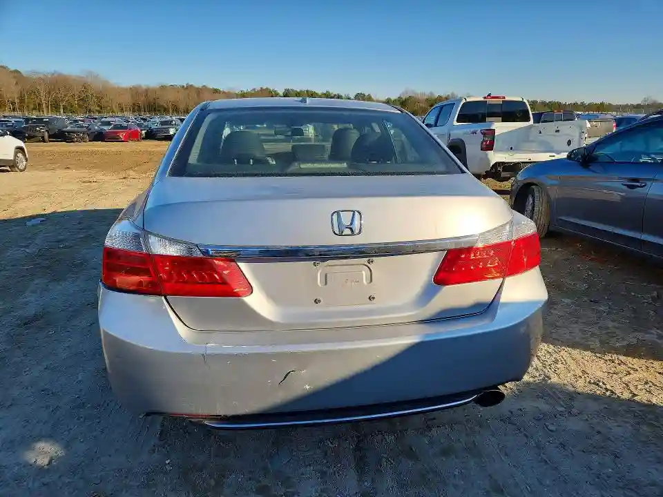 1HGCR2F82DA130777 2013 HONDA ACCORD-5