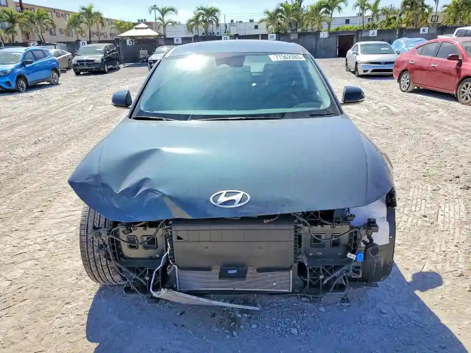 7YAKM4DA7SY006656 2025 HYUNDAI IONIQ-4