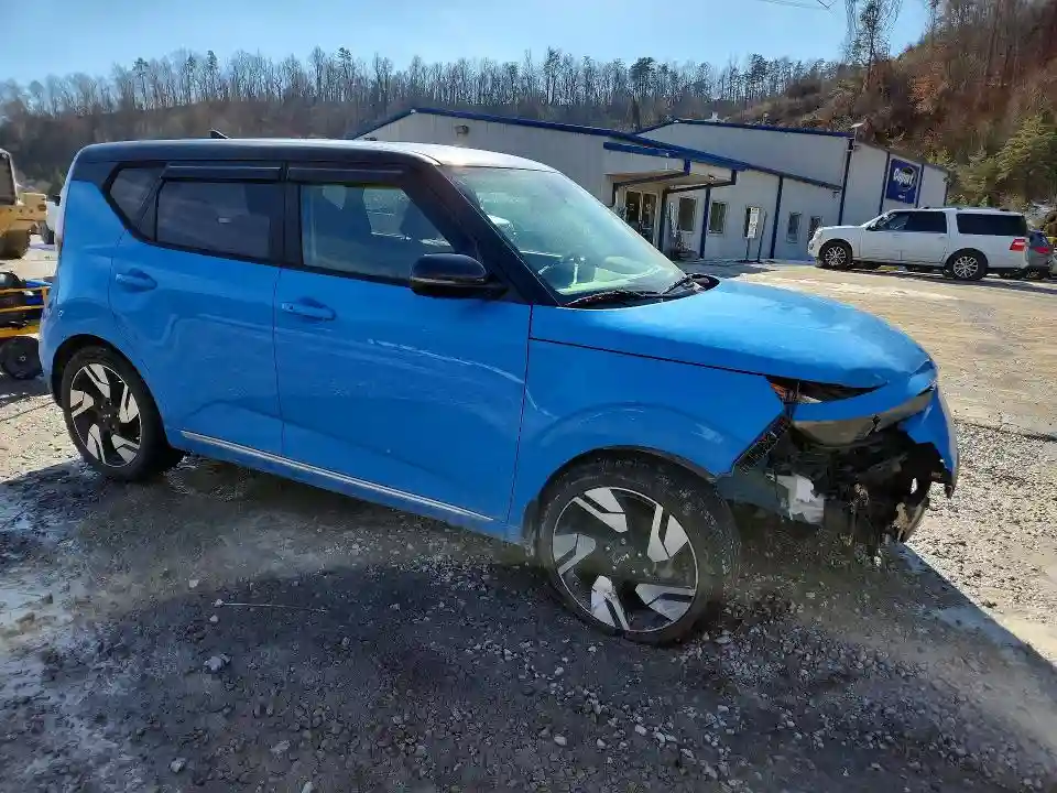 KNDJ53AU9R7227863 2024 KIA SOUL-3