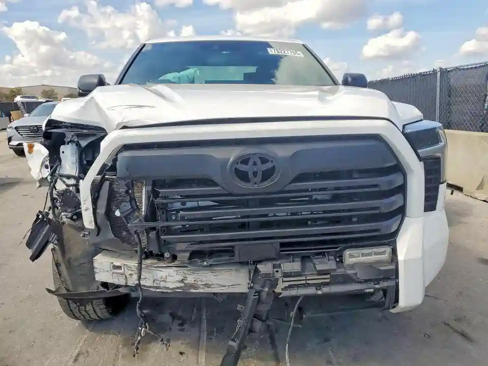 5TFLA5DB8SX252723 2025 TOYOTA TUNDRA-4