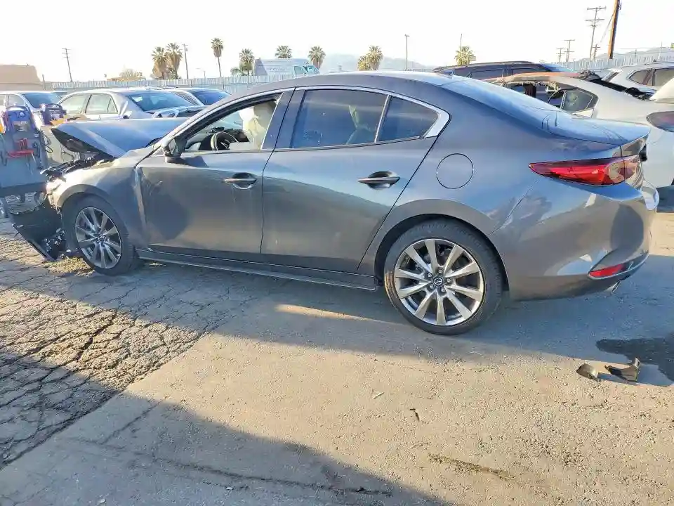 3MZBPADL0NM308897 2022 MAZDA 3-1