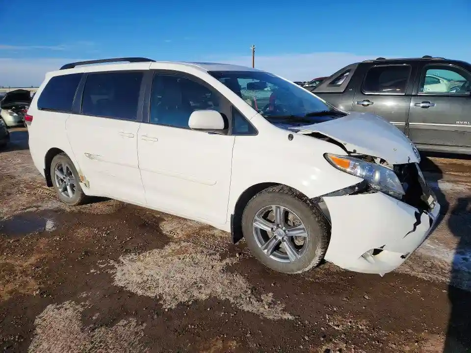 5TDDK3DC0ES086352 2014 TOYOTA ALL MODELS-3