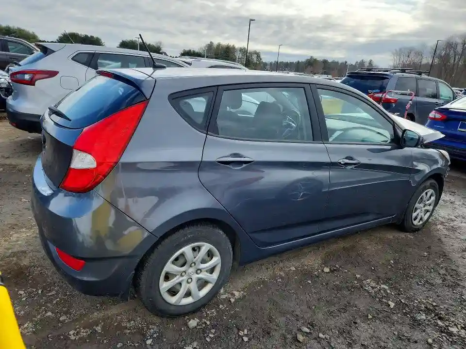 KMHCT5AE5CU032947 2012 HYUNDAI ACCENT-2