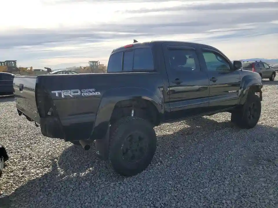 5TFLU4EN6FX118681 2015 TOYOTA TACOMA-2