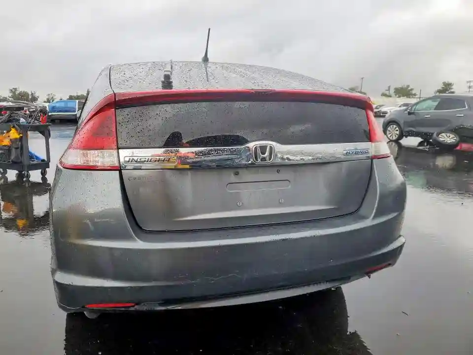 JHMZE2H36DS006140 2013 HONDA INSIGHT-5