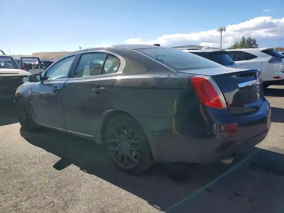 1LNHL9FT2BG607412 2011 LINCOLN MKS-1