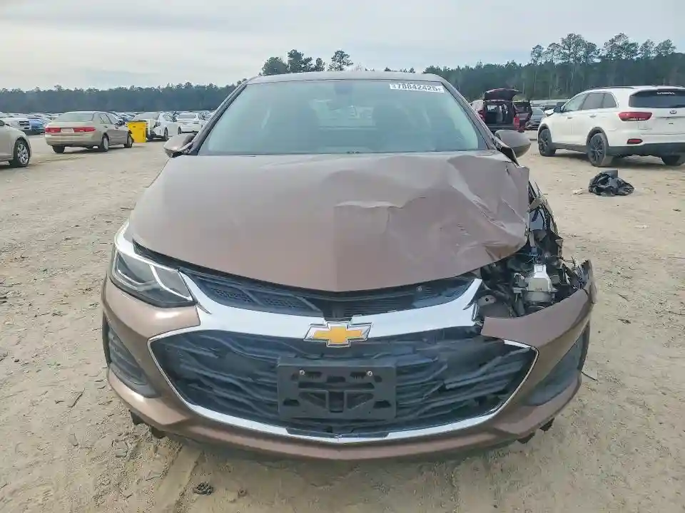 1G1BE5SM6K7109458 2019 CHEVROLET CRUZE-4