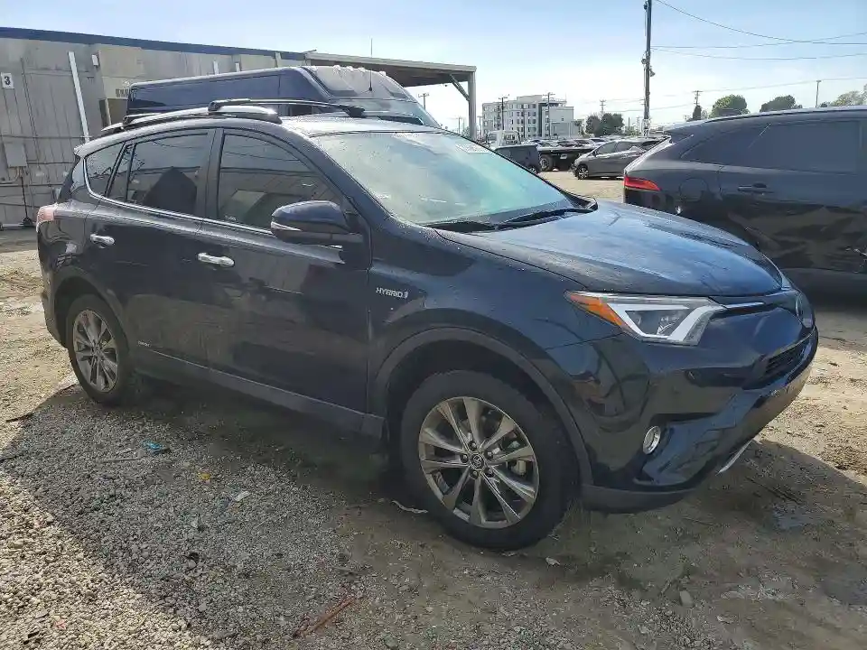 JTMDJREV5JD223068 2018 TOYOTA RAV4-3