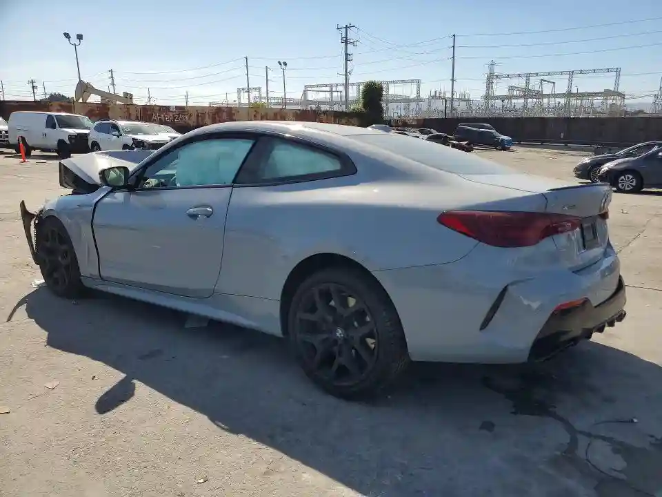 WBA83DA03SCT47742 2025 BMW M4-1