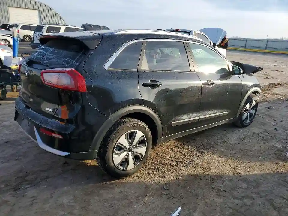 KNDCB3LC7H5080894 2017 KIA NIRO-2