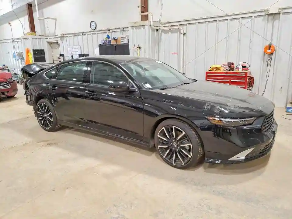 1HGCY2F89SA073574 2025 HONDA ACCORD-3