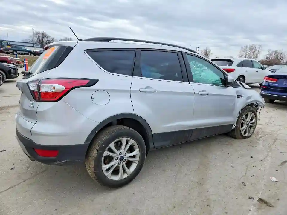 1FMCU0GDXJUA84716 2018 FORD ESCAPE-2