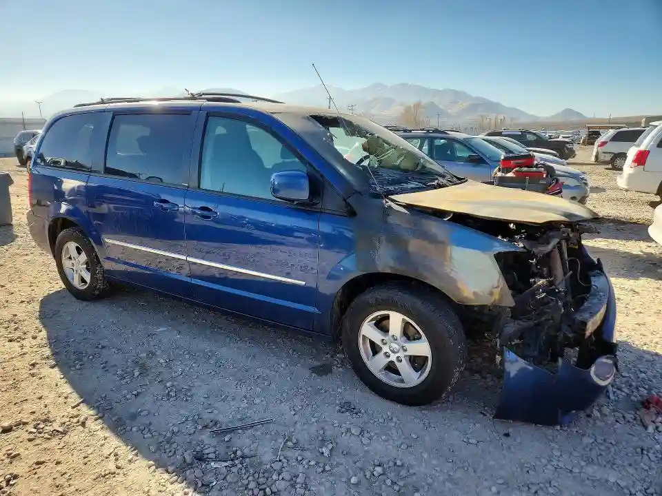 2D4RN5D13AR169092 2010 DODGE CARAVAN-3