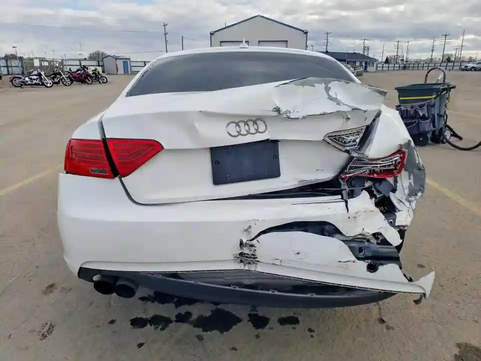 WAUCFAFR4EA053659 2014 AUDI A5-5