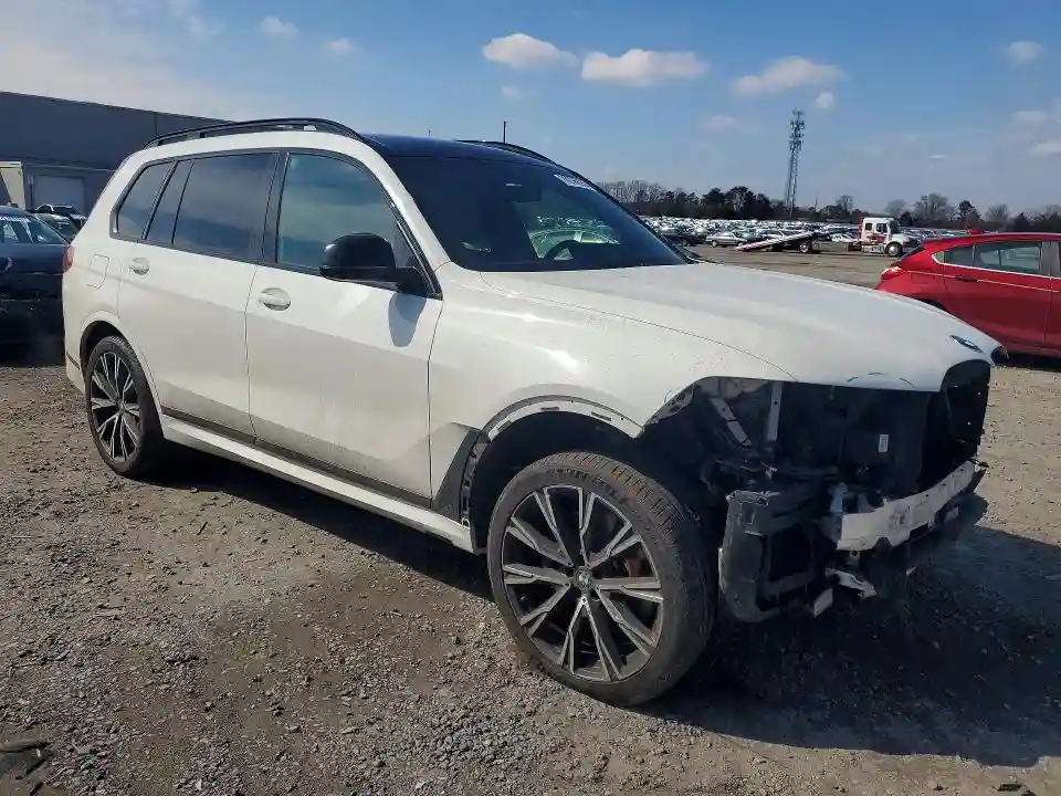 5UXCX6C07M9F81362 2021 BMW X7-3