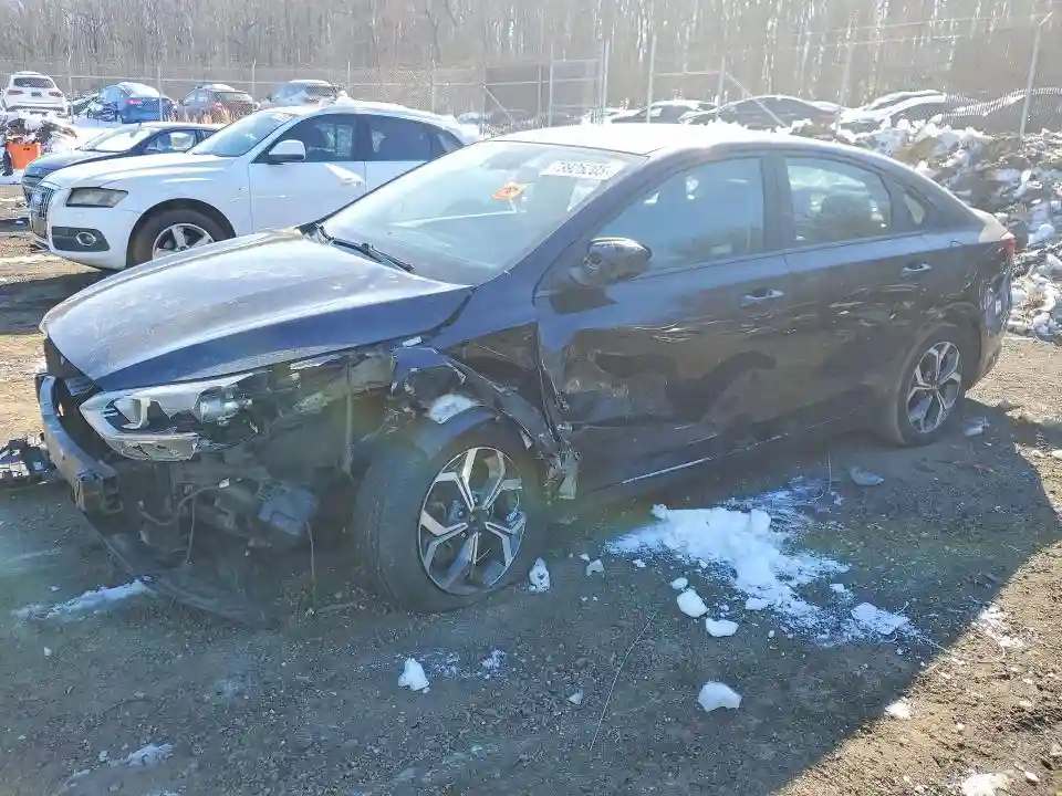 3KPF24AD5KE081584 2019 KIA FORTE-0