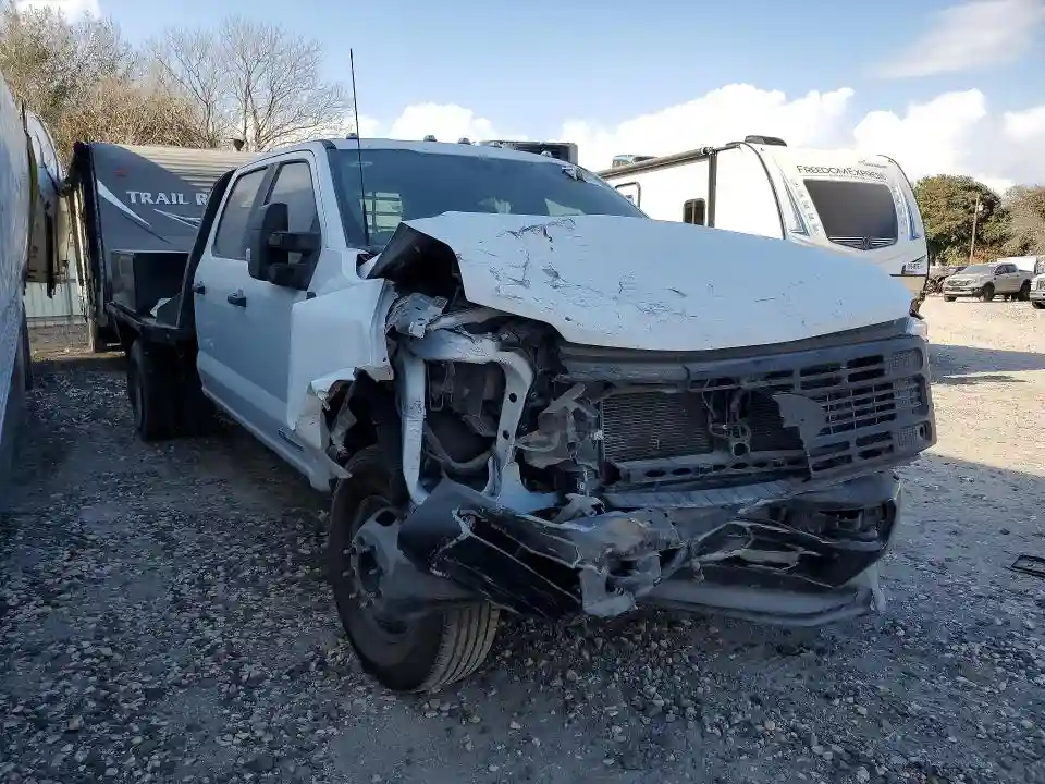 1FD8W3HT0SED67175 2025 FORD F350-3