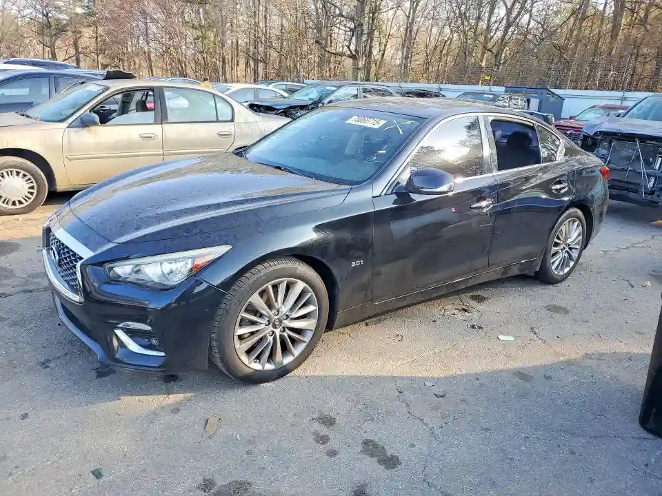 JN1EV7AP2JM358371 2018 INFINITI Q50-0