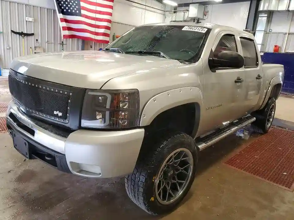 3GCPKSE32BG235294 2011 CHEVROLET ALL MODELS-0