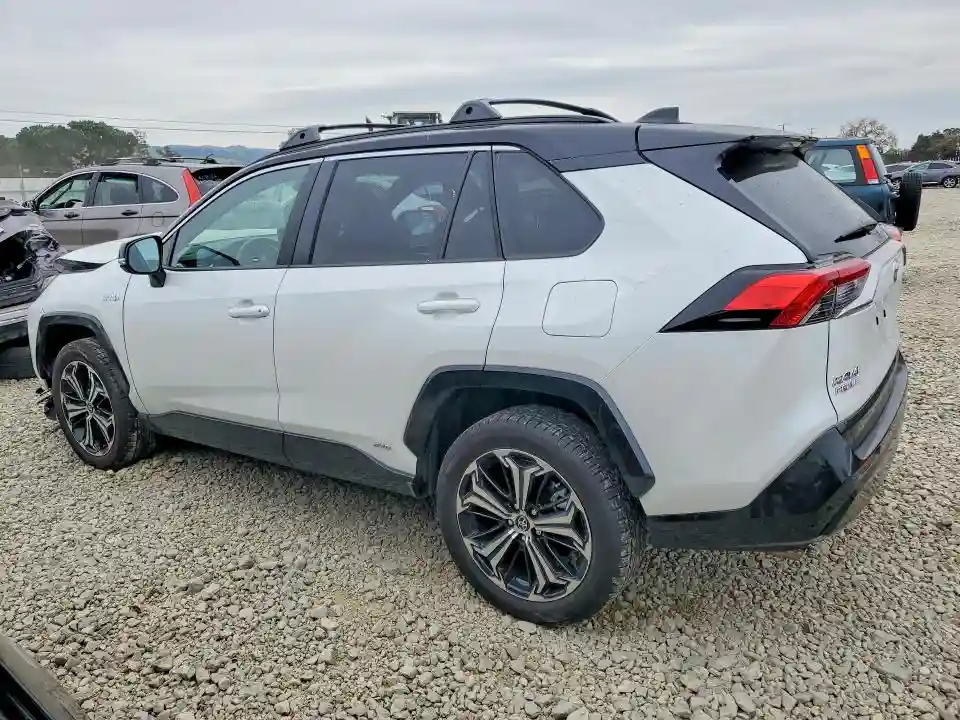 JTMEB3FV6RD195757 2024 TOYOTA RAV4-1