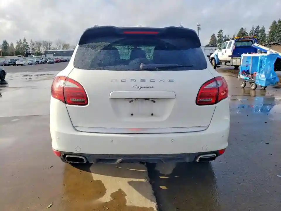 WP1AA2A27CLA10930 2012 PORSCHE CAYENNE-5