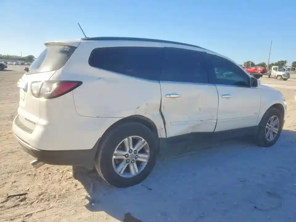 1GNKRGKD8EJ117051 2014 CHEVROLET TRAVERSE-2