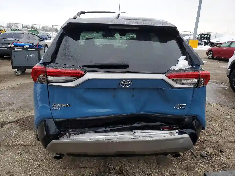 4T3E6RFV8NU071090 2022 TOYOTA RAV4-5
