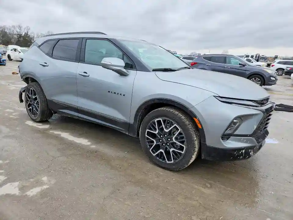 3GNKBERSXSS149958 2025 CHEVROLET BLAZER-3