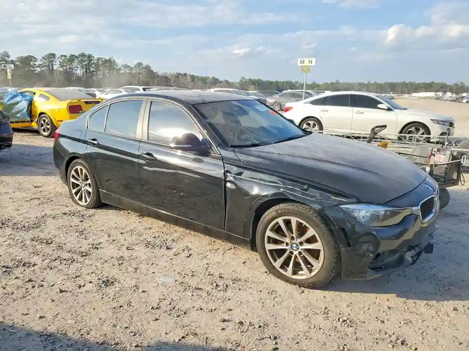 WBA8E1G58HNU13050 2017 BMW 3 SERIES-3