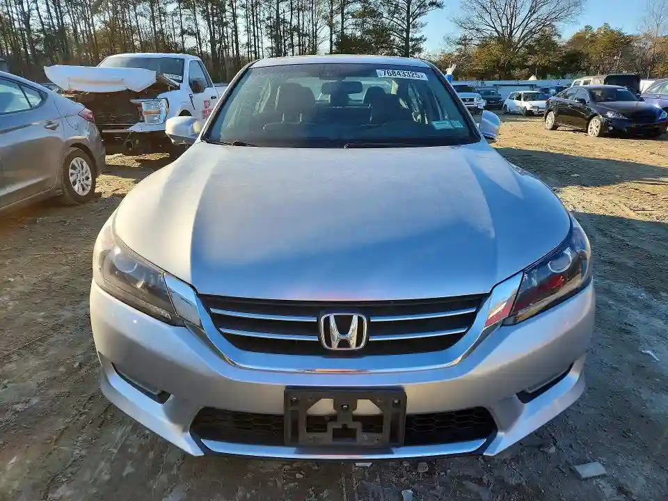 1HGCR2F82DA130777 2013 HONDA ACCORD-4